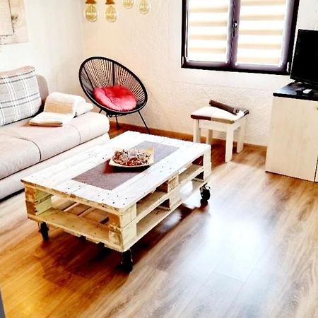 Kuca Za Odmor Malia Sa Spa Hot Tub Jacuzzijem - Nice And Cozy - Free Tickets To All City Attractions Thurdevac Luaran gambar